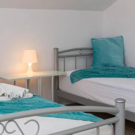 Vila Blanka Apartments Rogoznica  Esterno foto